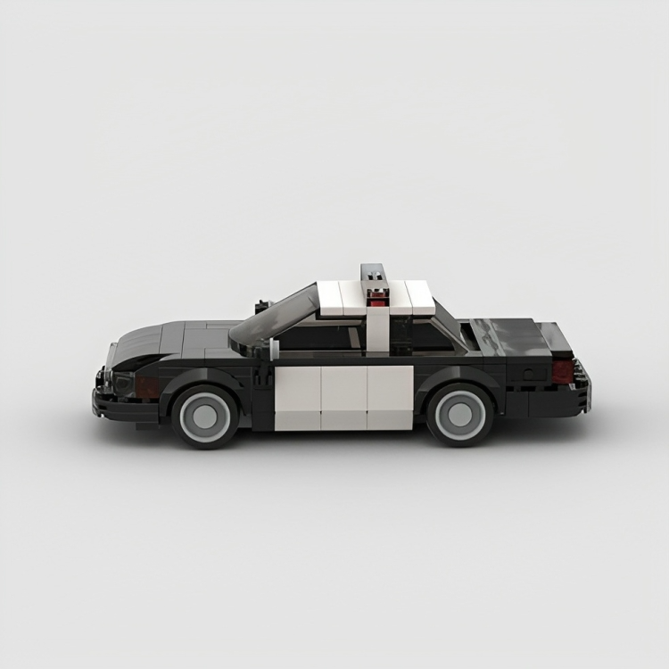 CROWN VICTORIA CLASSIC POLICE CAR