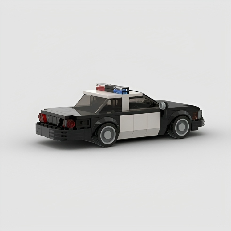 CROWN VICTORIA CLASSIC POLICE CAR