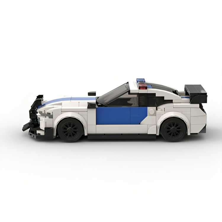 FORD MUSTANG POLICE CRUISER