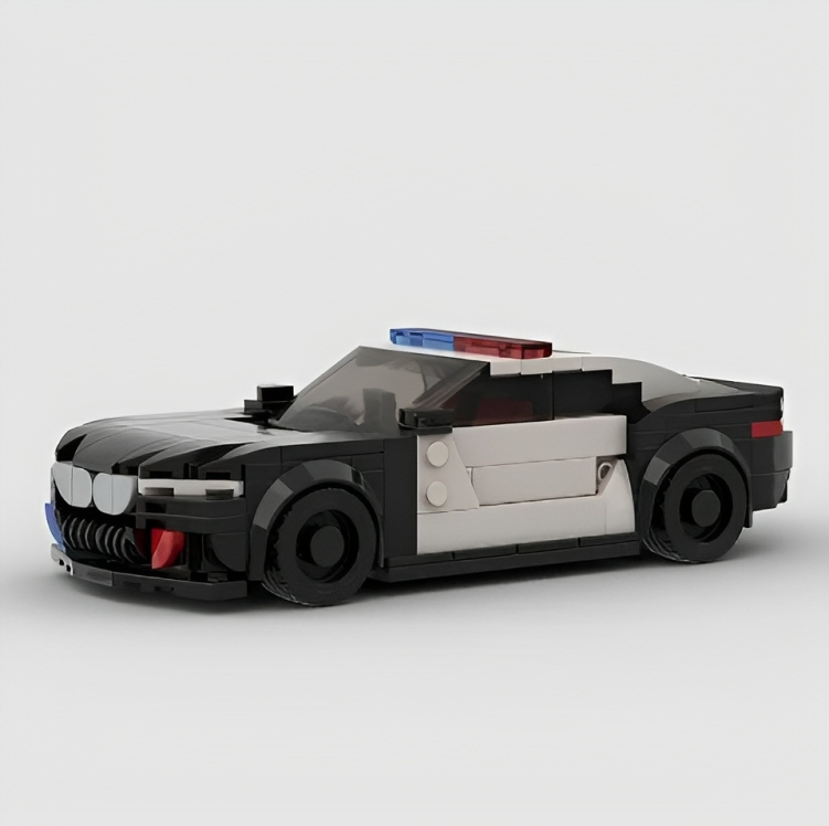 BMW M8 POLICE CRUISER