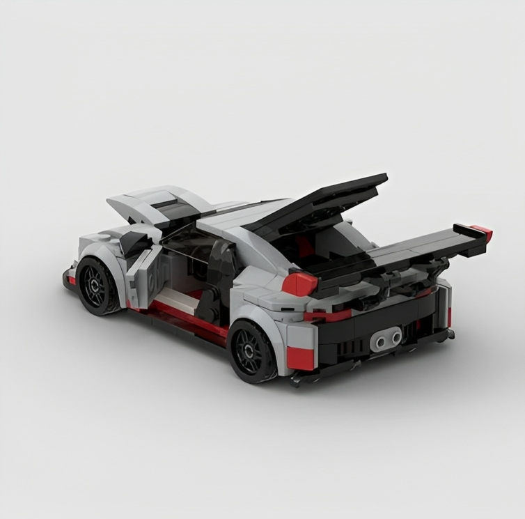 AUDI R8 LMS